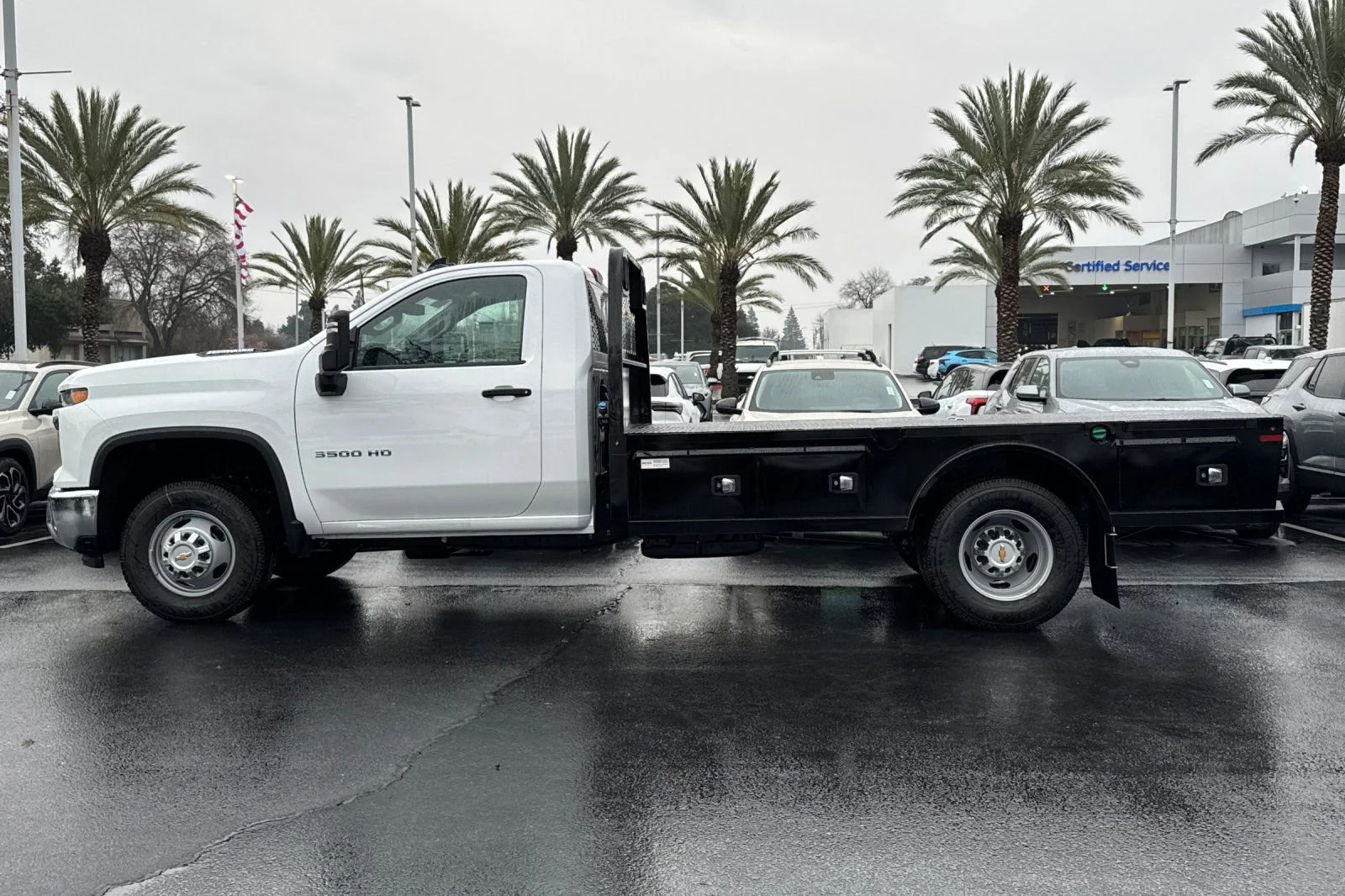 2026 Chevrolet Silverado 3500 HD Chassis Cab Work Truck view 6