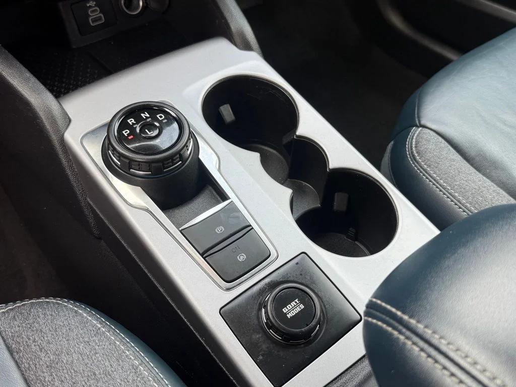 Used 2023 Silver Ford Outer Banks image 17