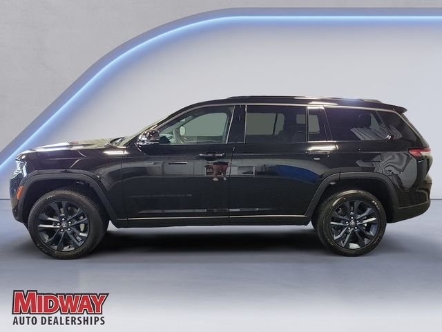 New 2026 Diamond Black Crystal Pearl-Coat Exterior Paint Jeep  image 2