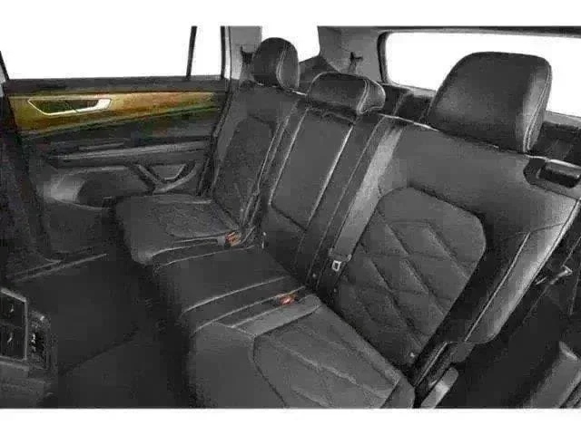 New 2026 Pure Gray Volkswagen 2.0T SE w/Technology image 10