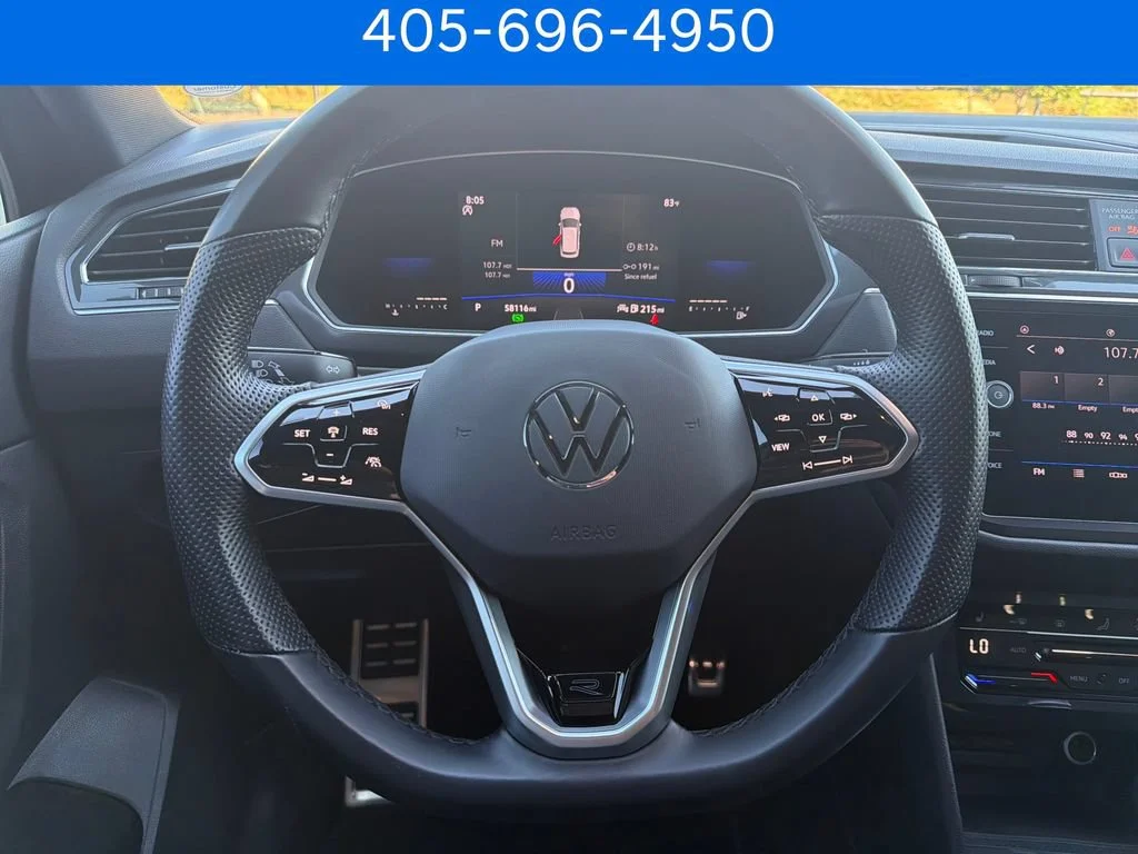 Pre-Owned 2023 Volkswagen Tiguan SE R-Line Black
