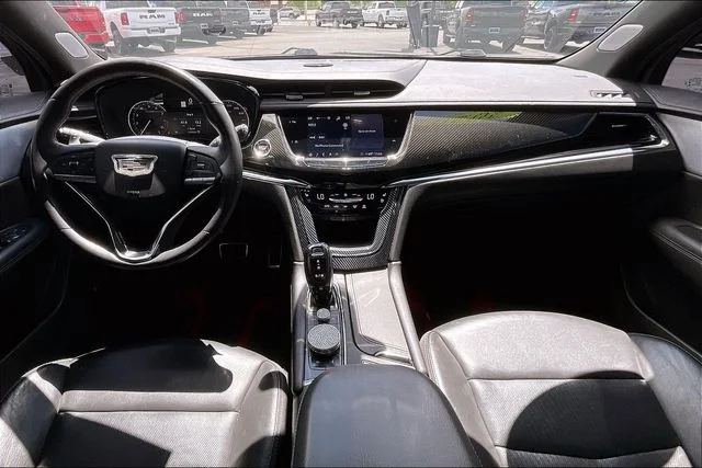 Used 2020 Red Cadillac Sport image 15