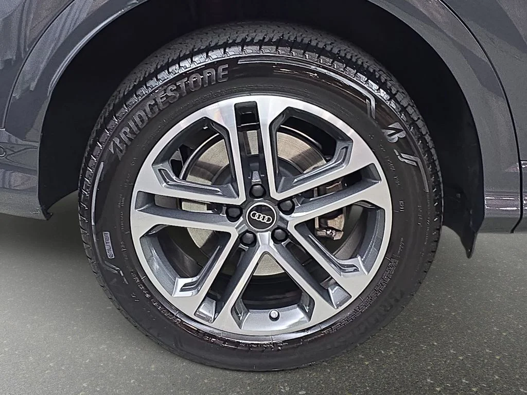 Used 2025 Gray Metallic Audi 2.0T Premium Plus image 35
