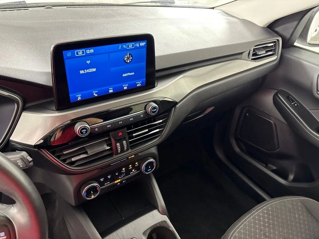 Used 2024 White Ford Active image 32