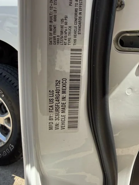 Used 2024 White Ram Laramie image 29