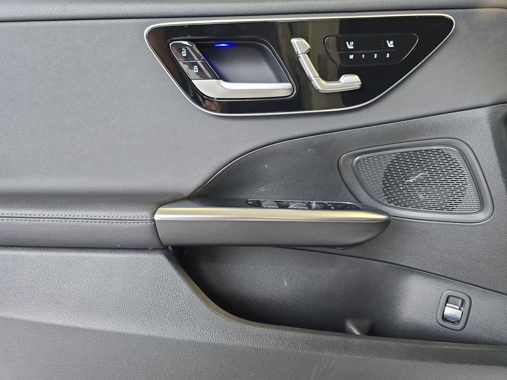 Certified Used 2025 White Mercedes-Benz C 300 image 27