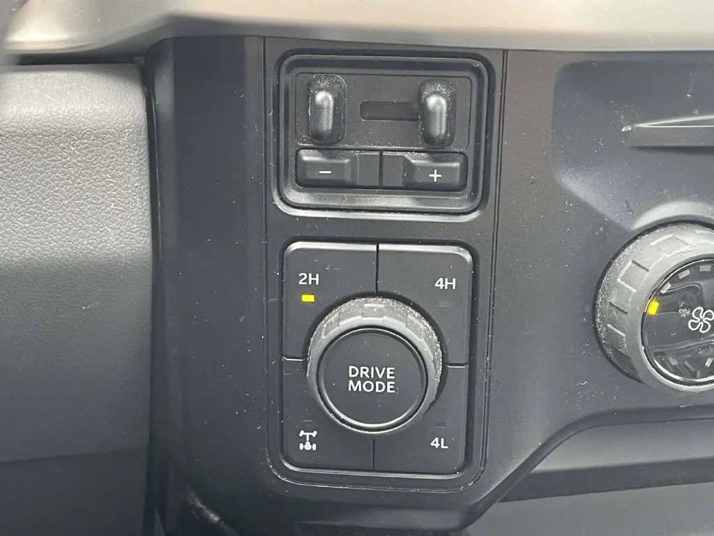 Used 2024 White Ford XLT image 31