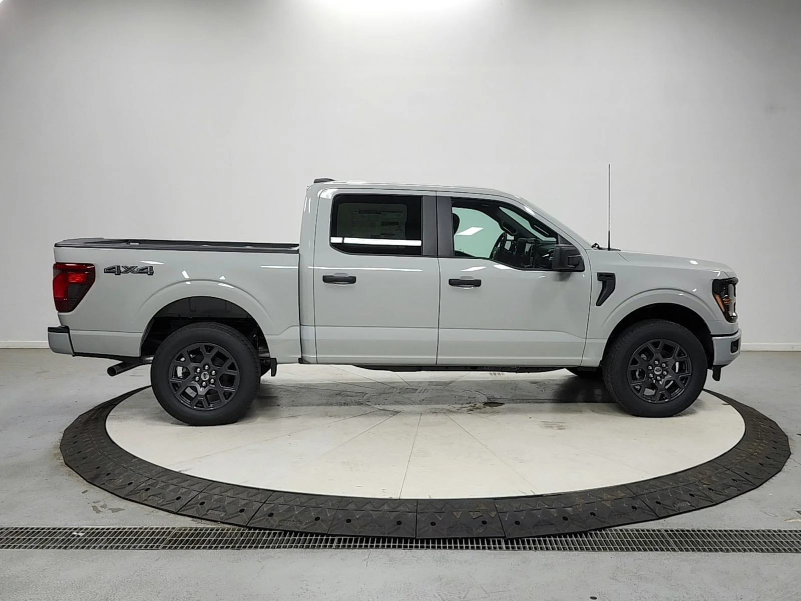 New 2026 Avalanche Ford STX® image 8