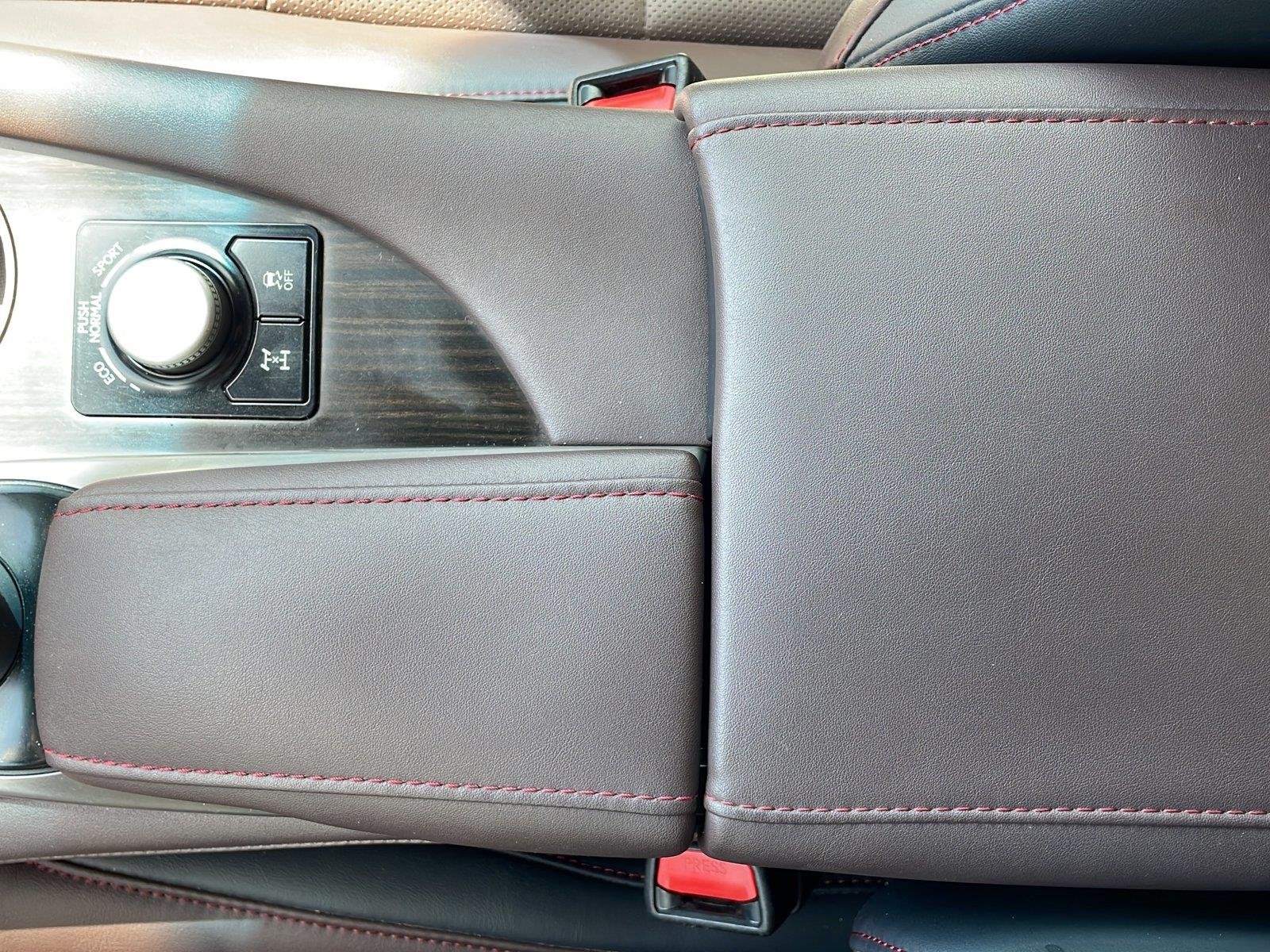 Used 2016 Nebula Gray Pearl Lexus F Sport image 17