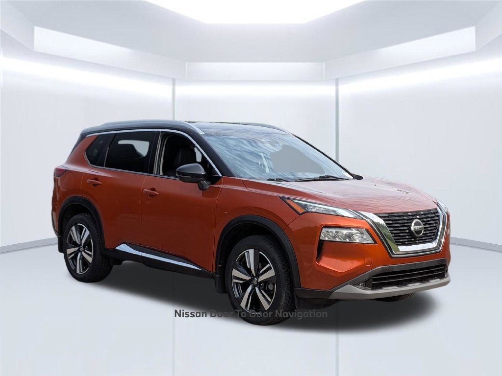 Used 2021 Orange Nissan SL image 9