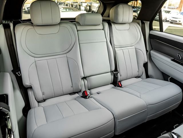 New 2026 Santorini Black LAND ROVER SE image 33