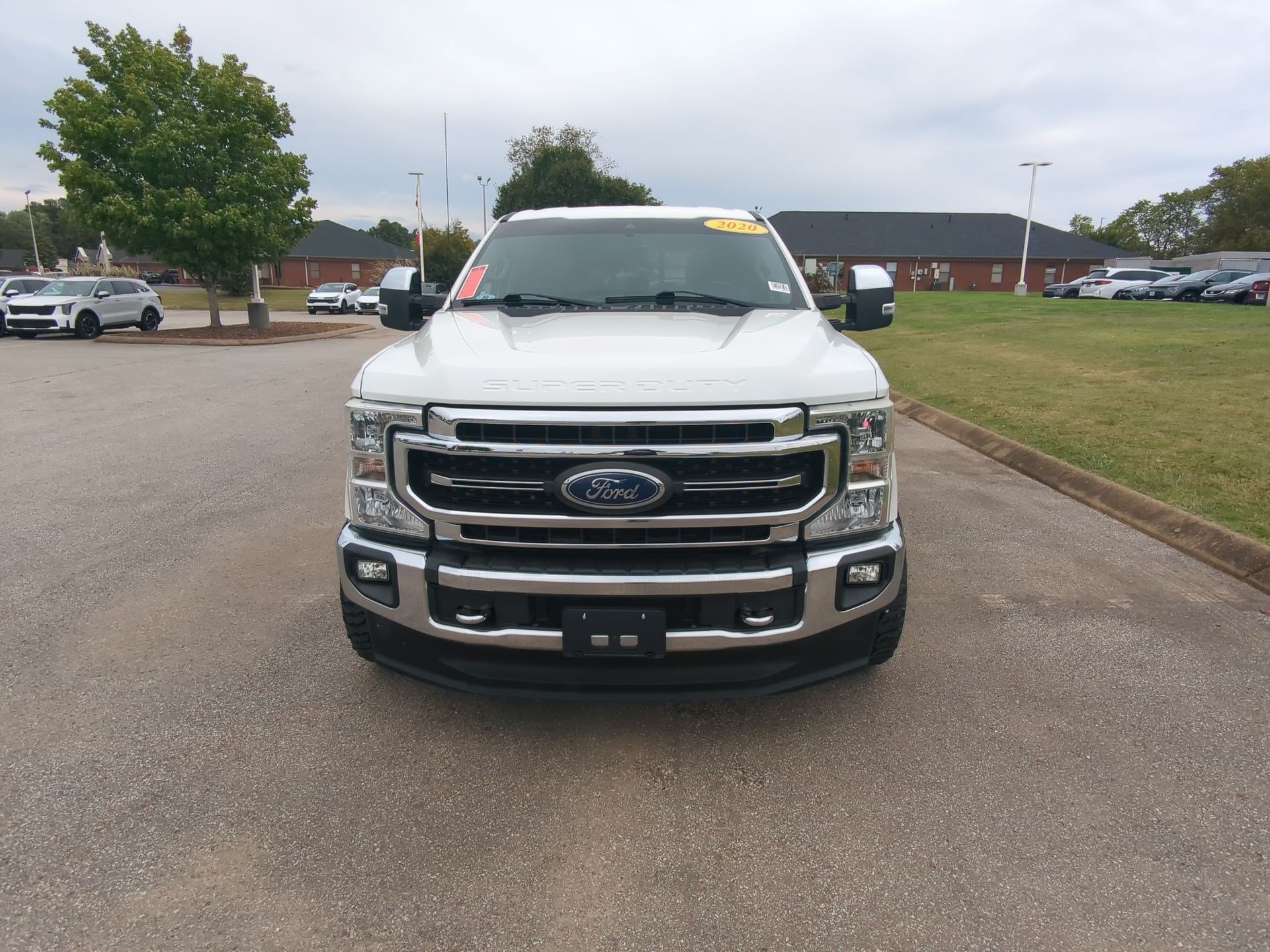 Used 2020 Star White Metallic Tri-Coat Ford LARIAT image 3