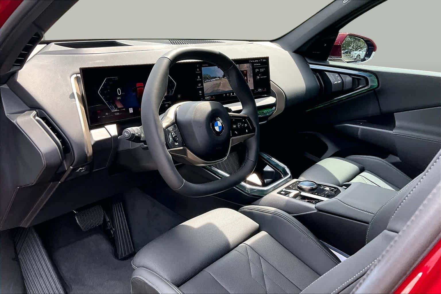 Used 2025 Vegas Red Metallic BMW 30 xDrive image 18