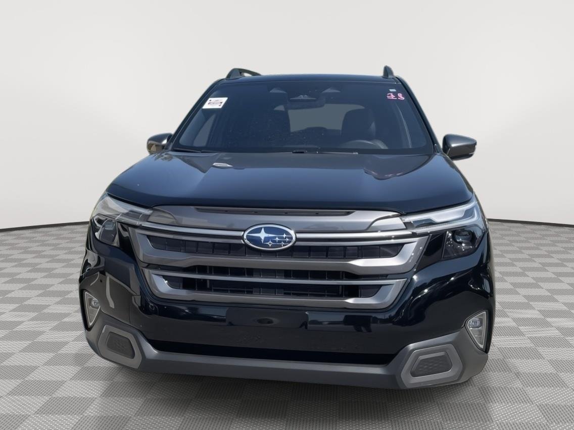 Used 2025 Crystal Black Silica Subaru Limited Hybrid image 10