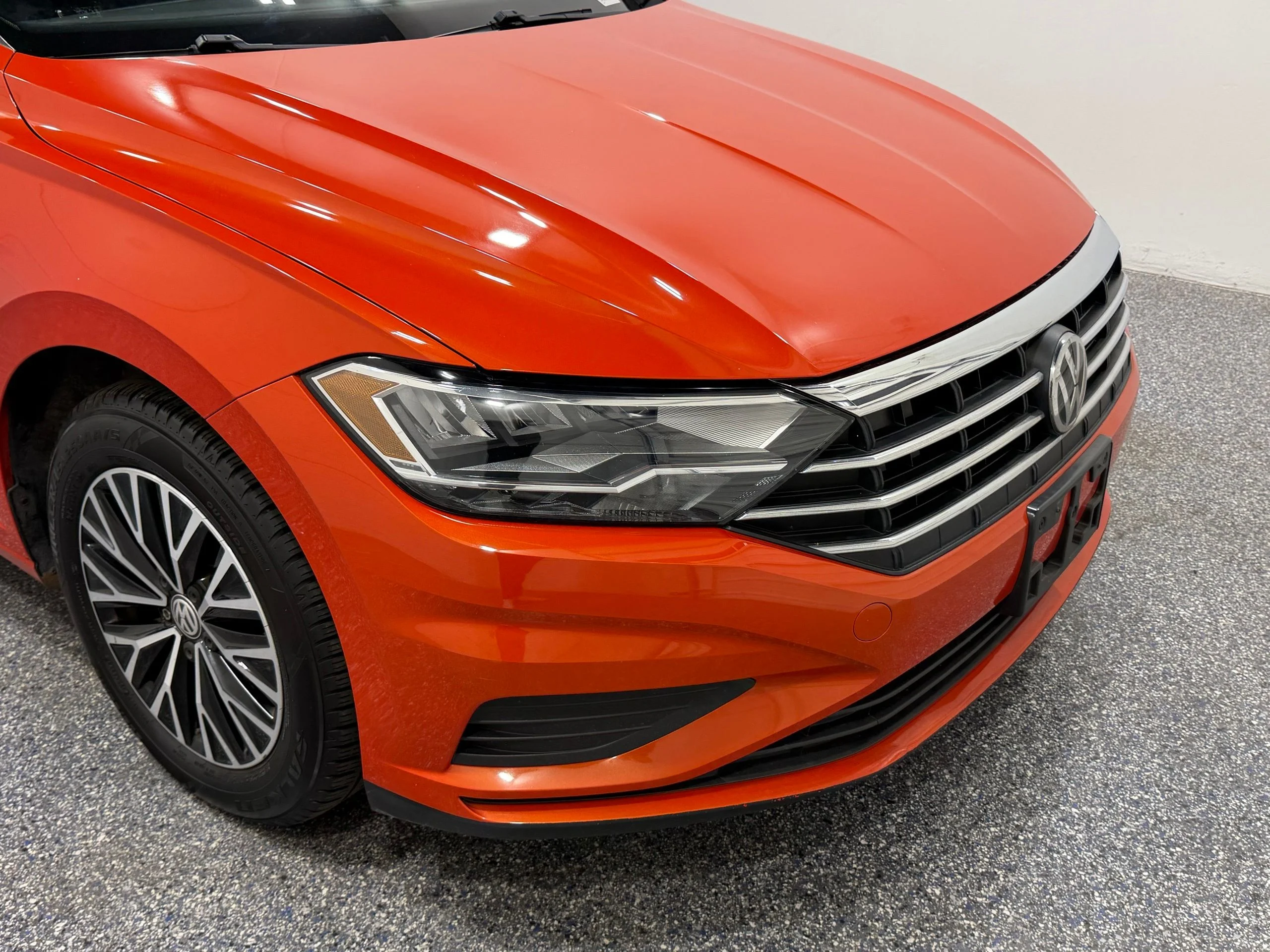 Used 2019 Orange Volkswagen 1.4T SE image 18