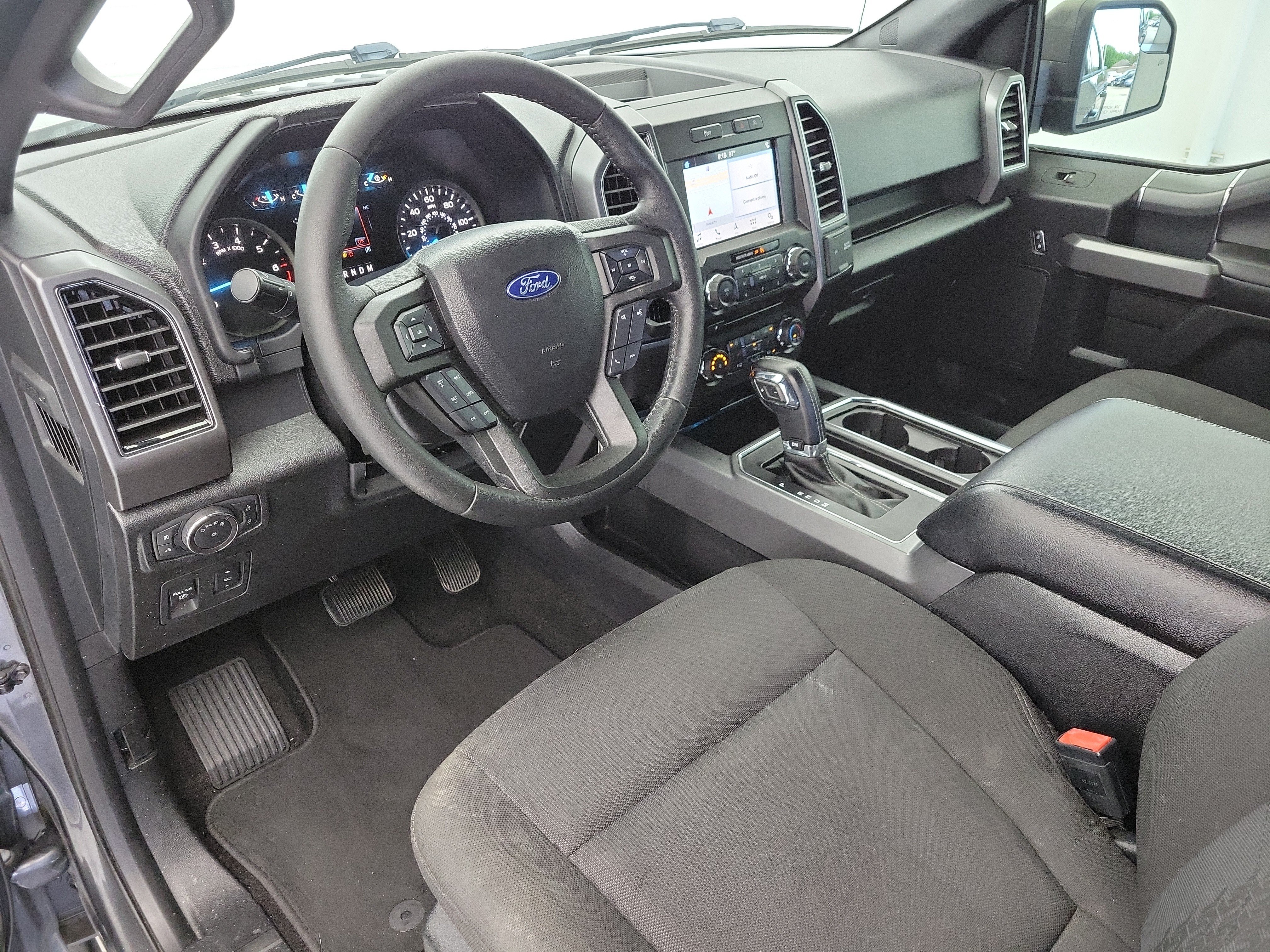 Used 2018 Magnetic Ford XLT image 19