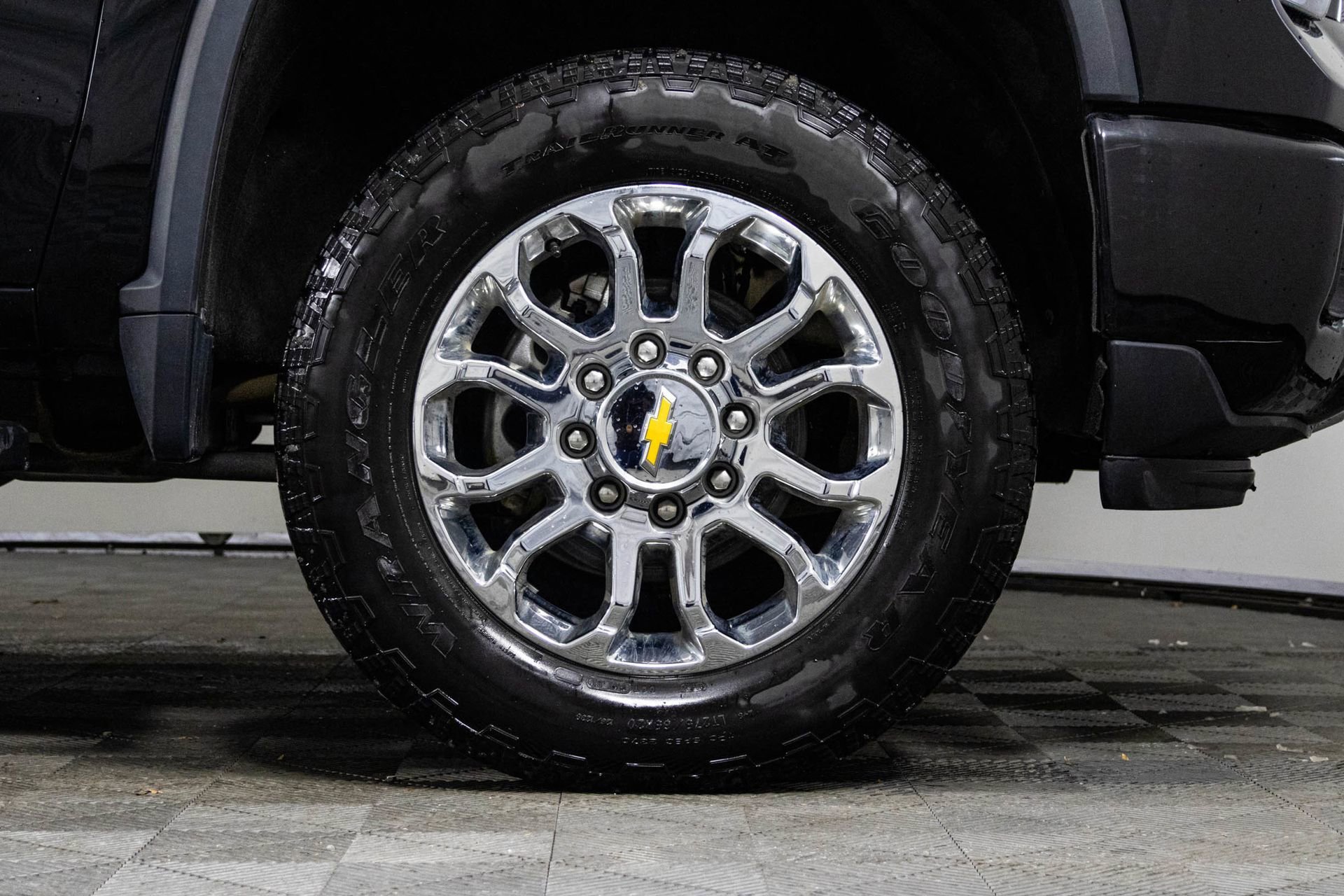 2024 CHEVROLET SILVERADO HD - Image 43