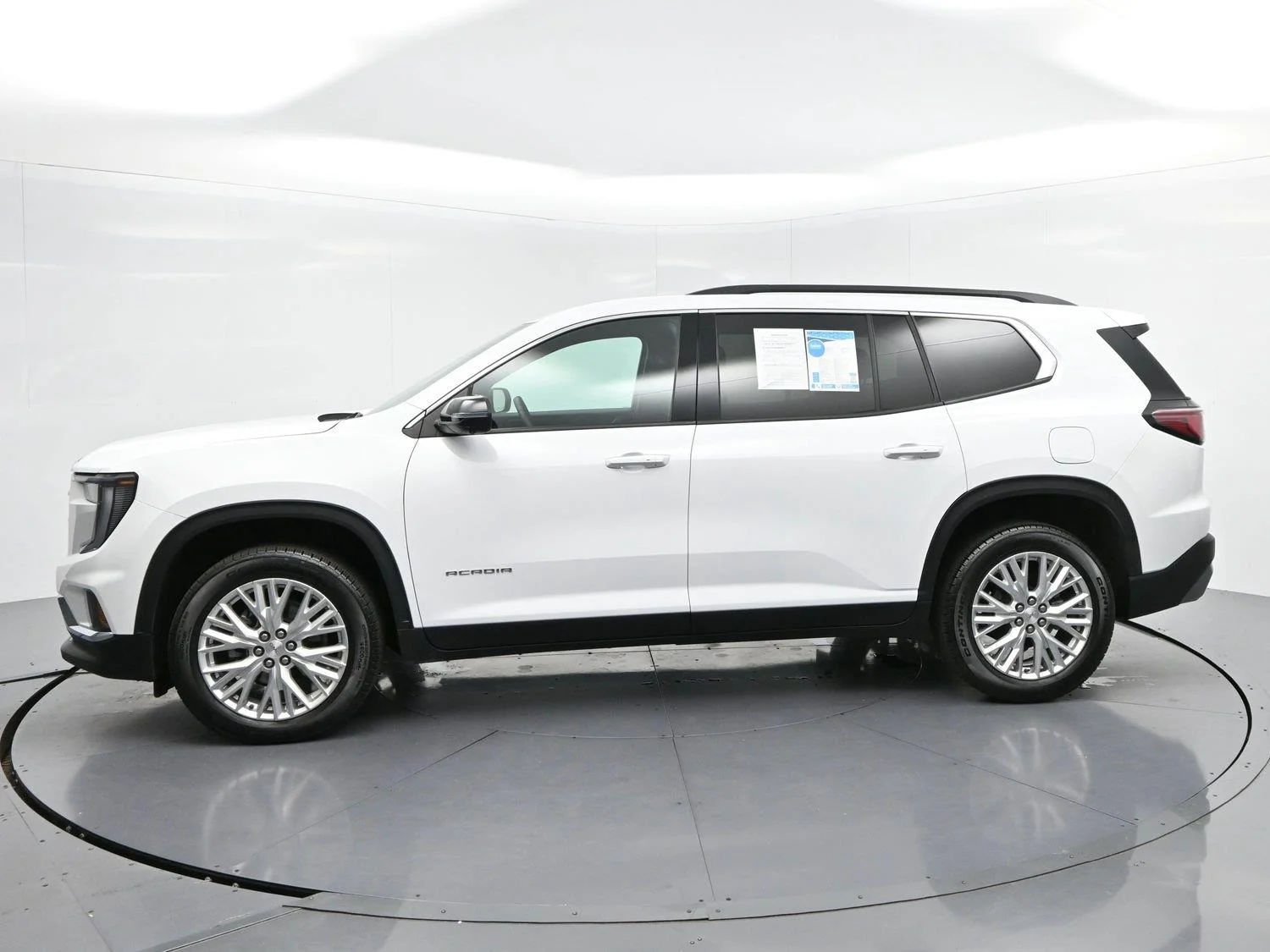 Used 2026 Summit White GMC Elevation image 4