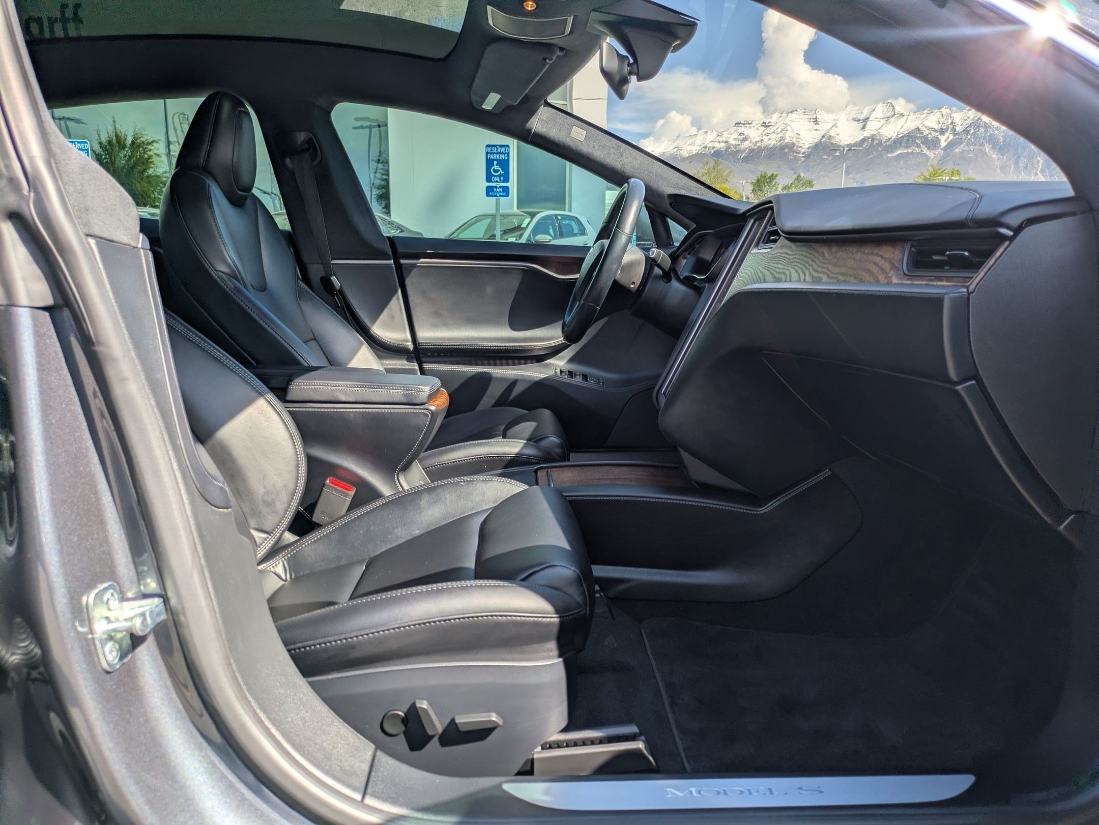 Used 2021 Midnight Silver Metallic Tesla Long Range image 30