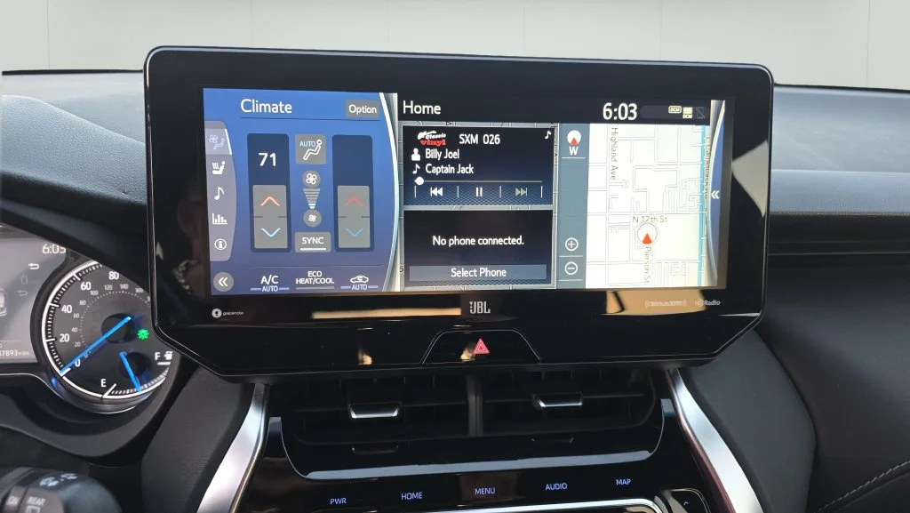 Used 2022 Red Toyota XLE image 16