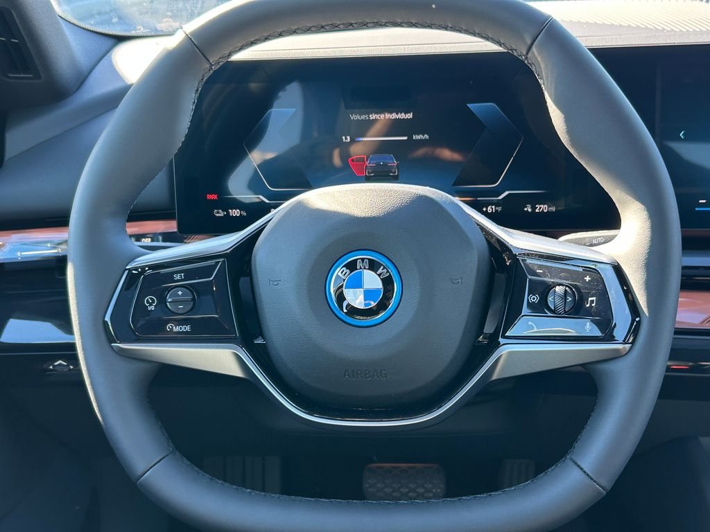 New 2027 Black Sapphire Metallic BMW eDrive40 image 18