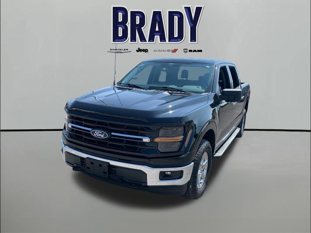 Used 2025 Black Ford XLT image 3