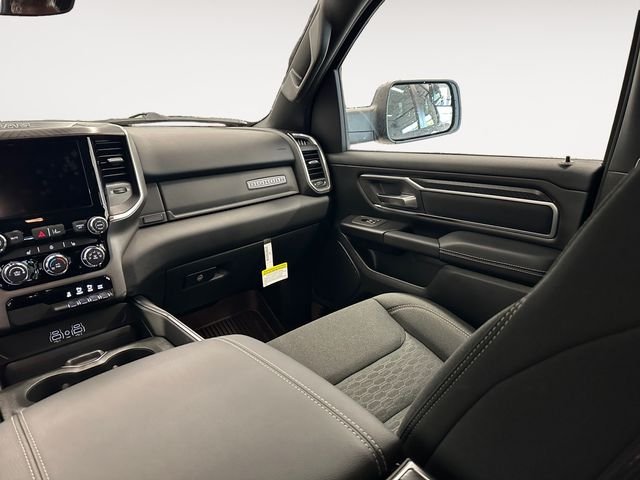 New 2026 Granite Crystal Metallic Clear-Coat Exterior Paint RAM Big Horn/Lone Star image 11