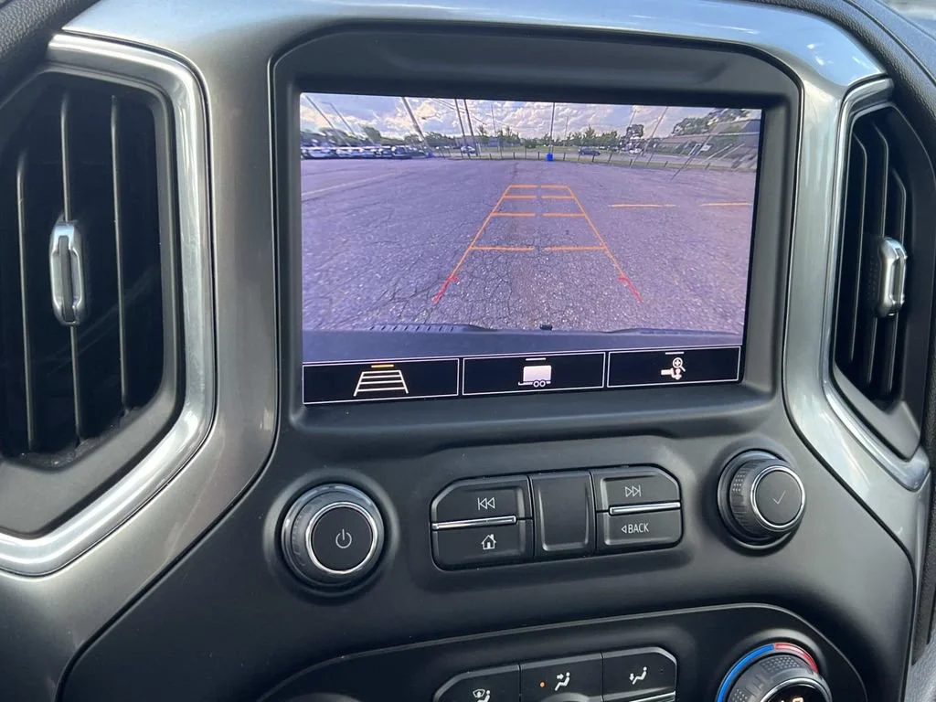 Used 2020 SHADOW GRAY METALLIC Chevrolet RST image 21