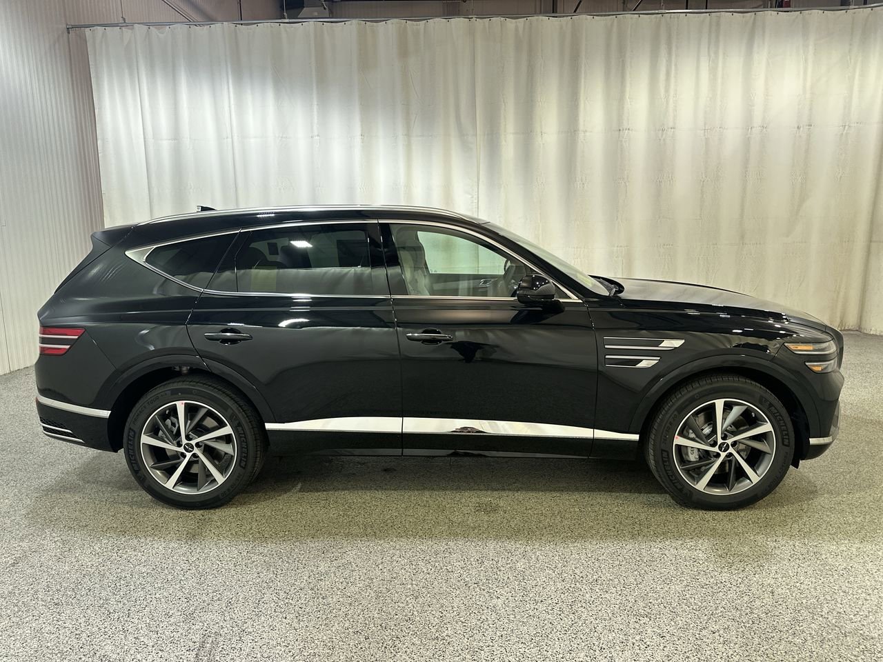 New 2026 Vik Black Genesis 2.5T SELECT image 5