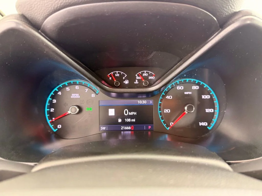 Used 2020 White GMC All Terrain image 29
