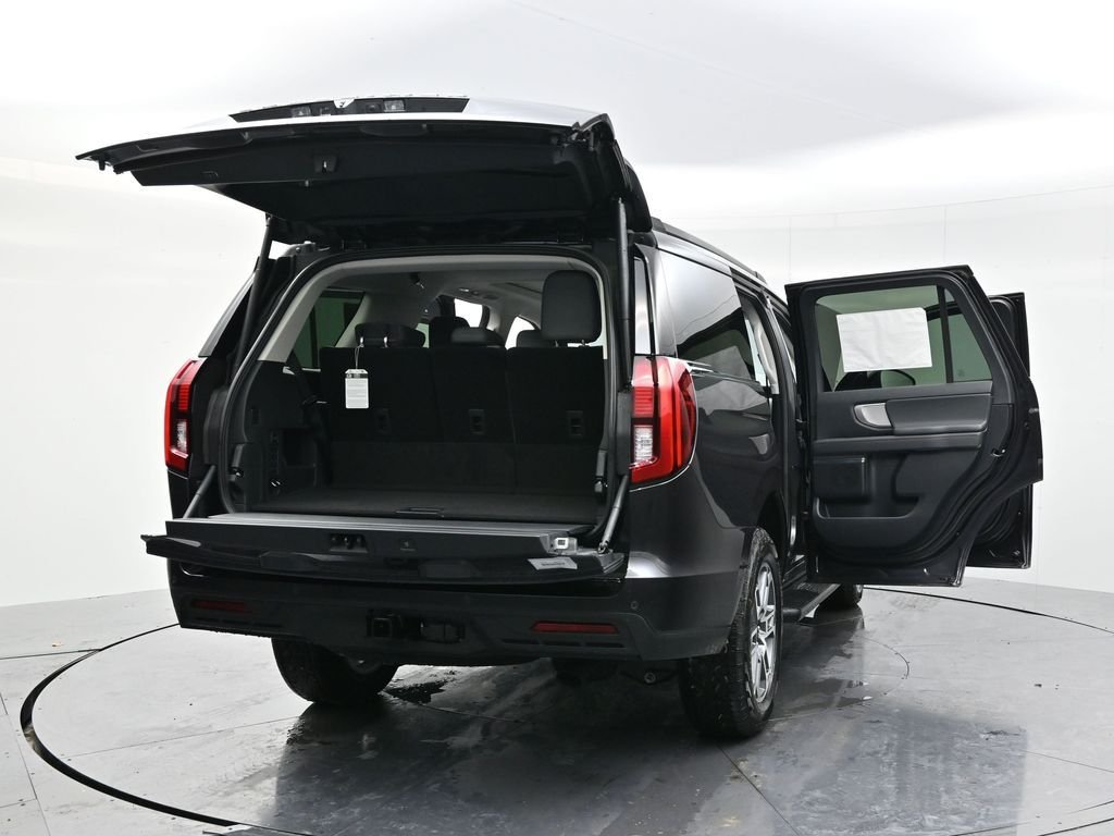 New 2025 Dark Matter Gray Metallic Ford Active image 62