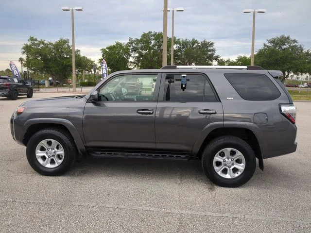 Used 2021 Gray Toyota SR5 image 7