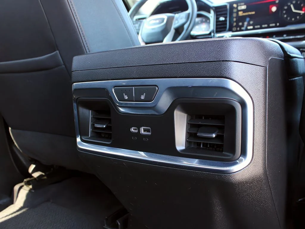 Used 2024 Sterling Metallic GMC SLT image 25