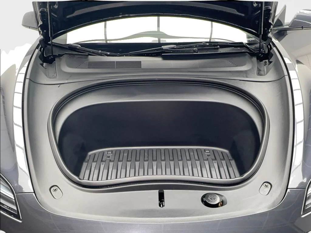 Used 2025 Black Tesla Long Range image 30