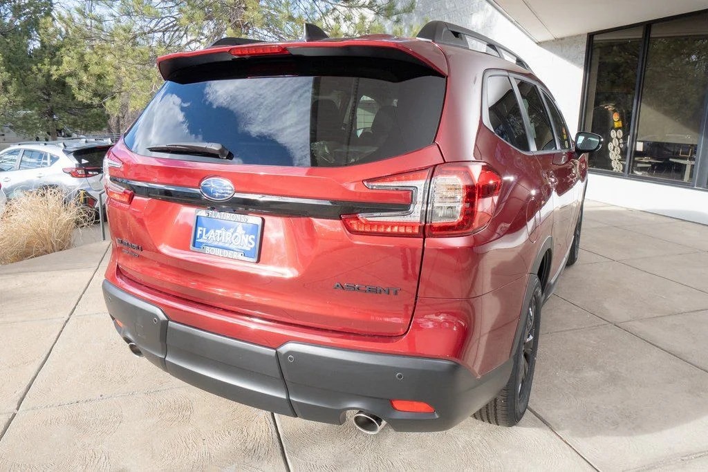 2026 Subaru Ascent Premium - Photo 6