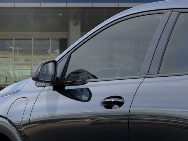 2027 Chevrolet Bolt photo 12 of 32