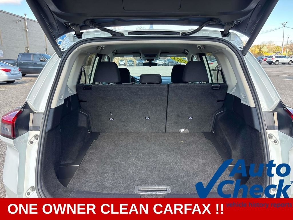 Used 2024 White Nissan SV image 13
