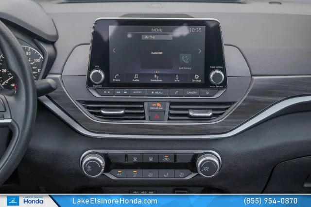 Used 2025 Garnet Pearl Nissan 2.5 SV image 20