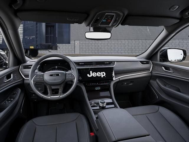 New 2026 Silver Zynith Exterior Paint Jeep Limited image 29