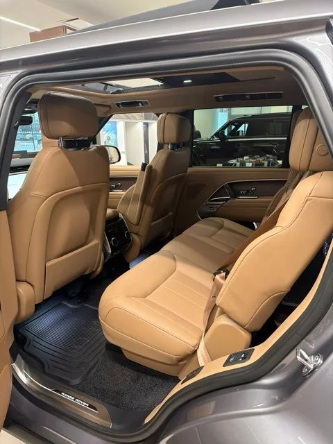 2026 Land Rover Range Rover SE - Photo 8