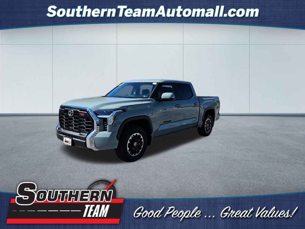 Used 2024  Toyota SR5 image 1