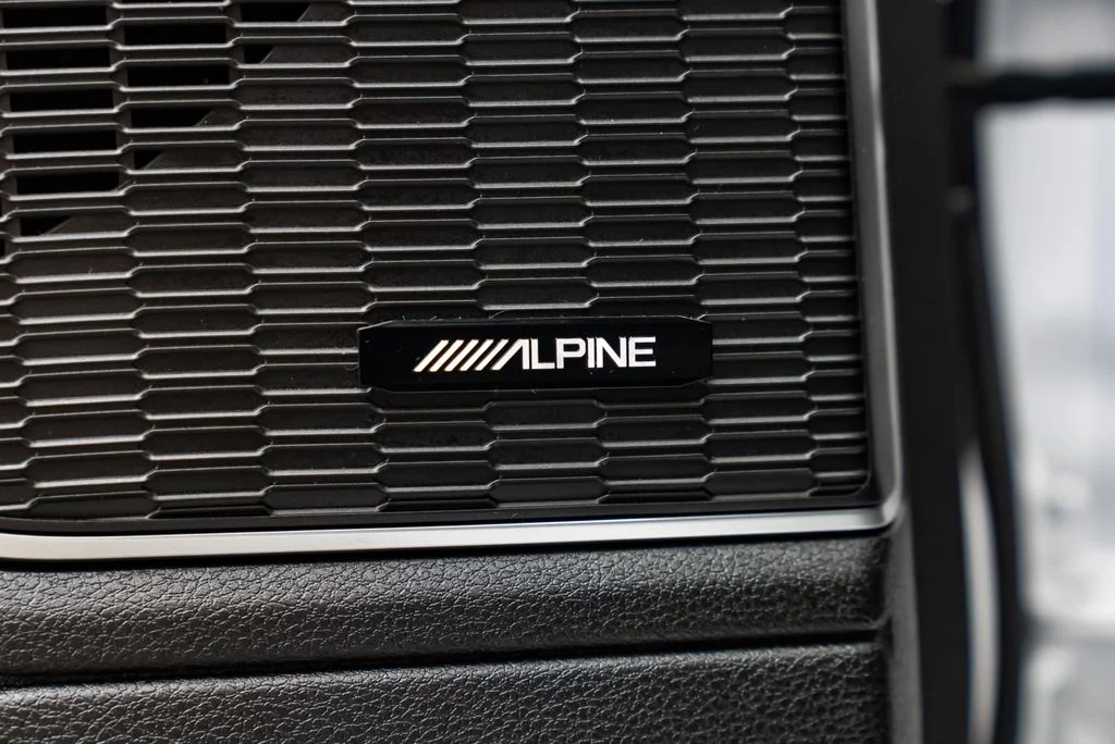 Used 2023 White Jeep 4xe image 24