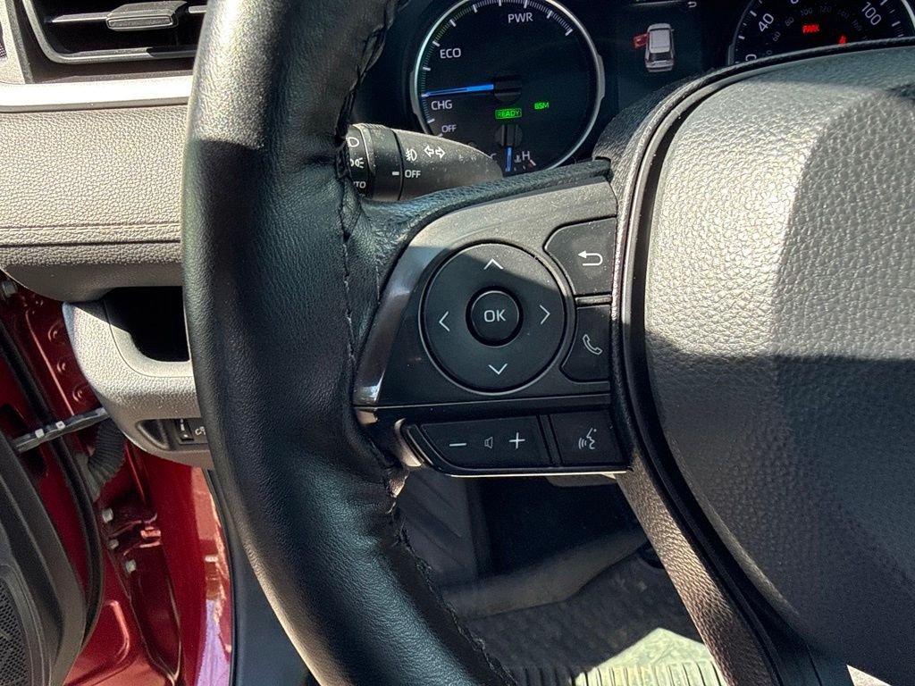 Used 2020 Ruby Flare Pearl Toyota XLE image 11