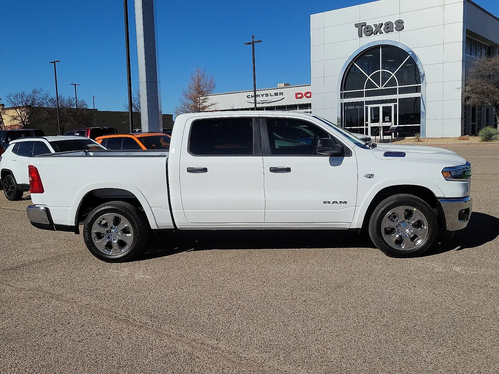 New 2026 PW7 Bright Whit Ram LONE STAR CREW CAB 4X4 5
