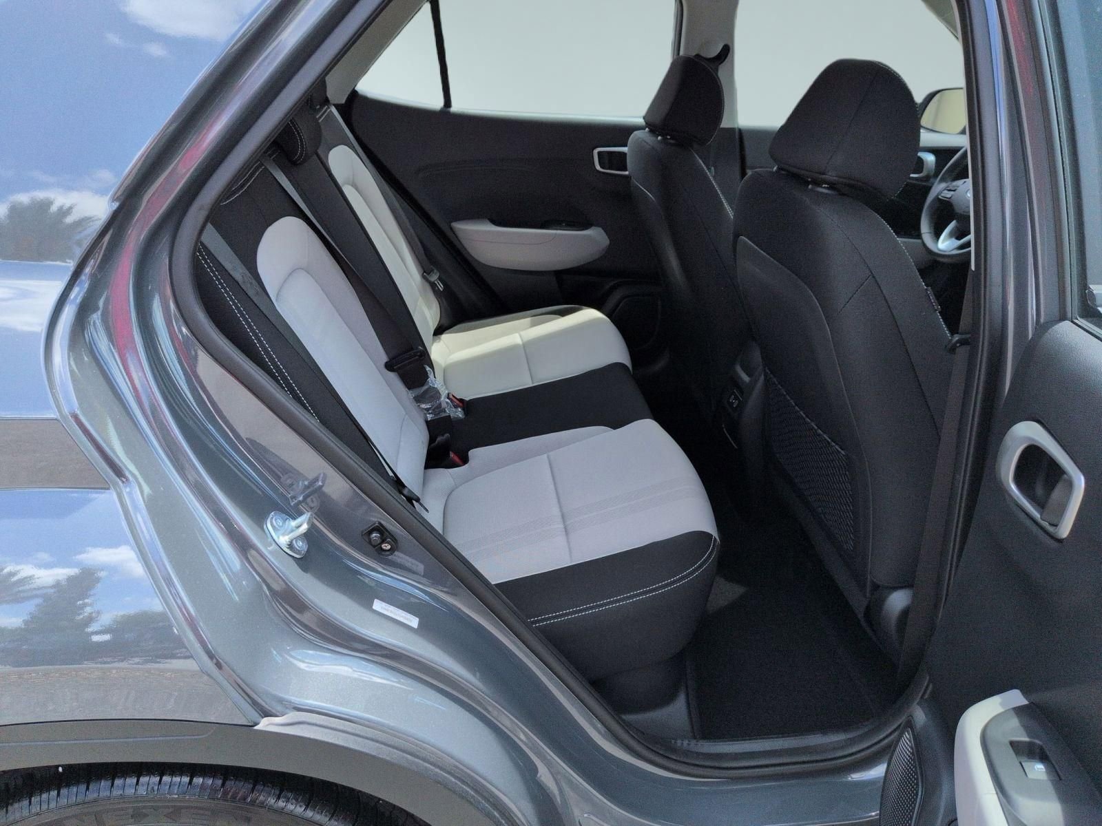Used 2026 Ecotronic Gray Hyundai SEL image 17