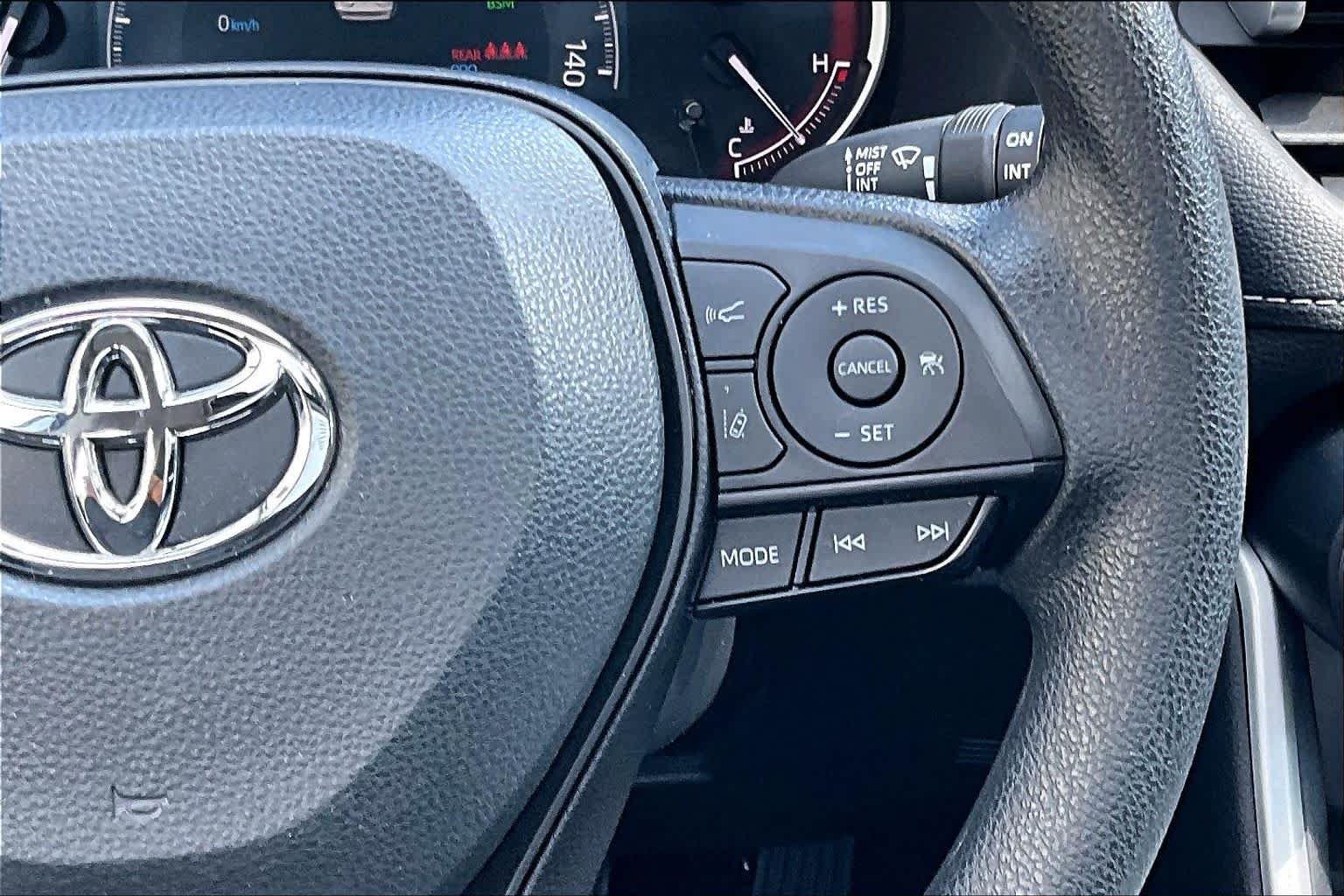 Used 2024 Ice Cap Toyota XLE image 25
