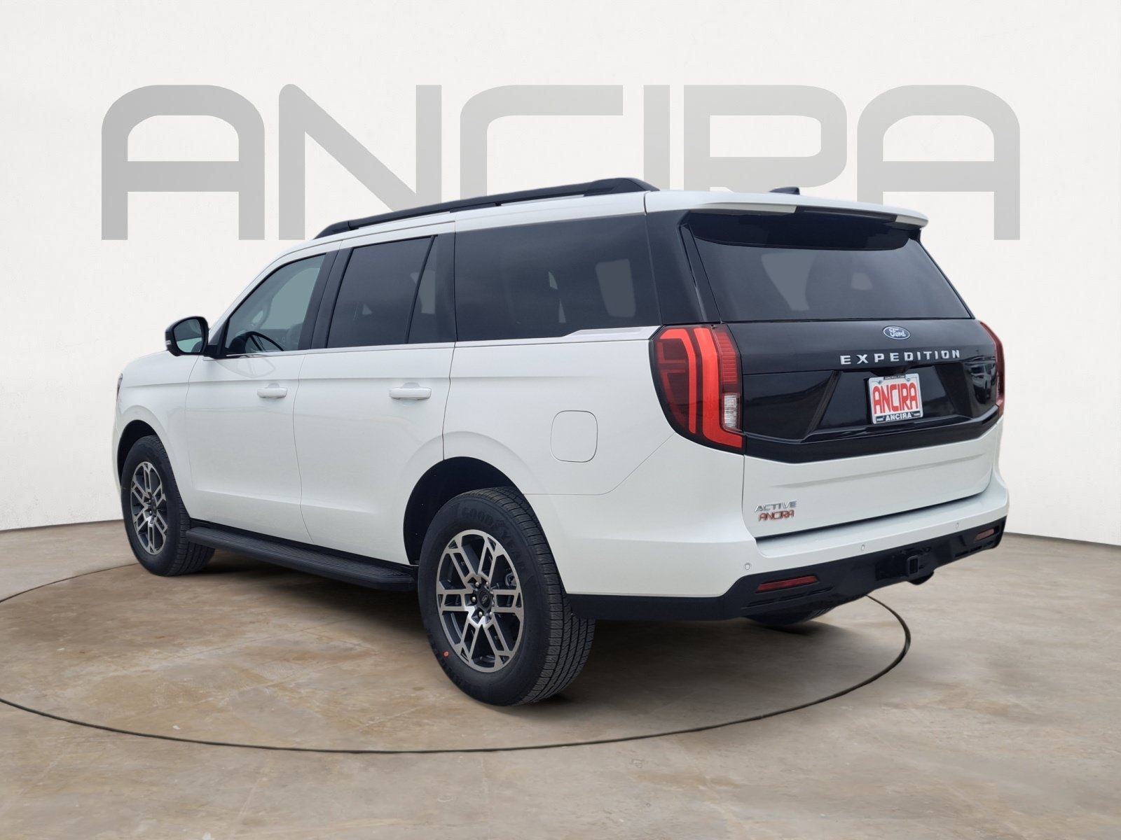New 2026 Star White Metallic Tri-Coat Ford Active image 8