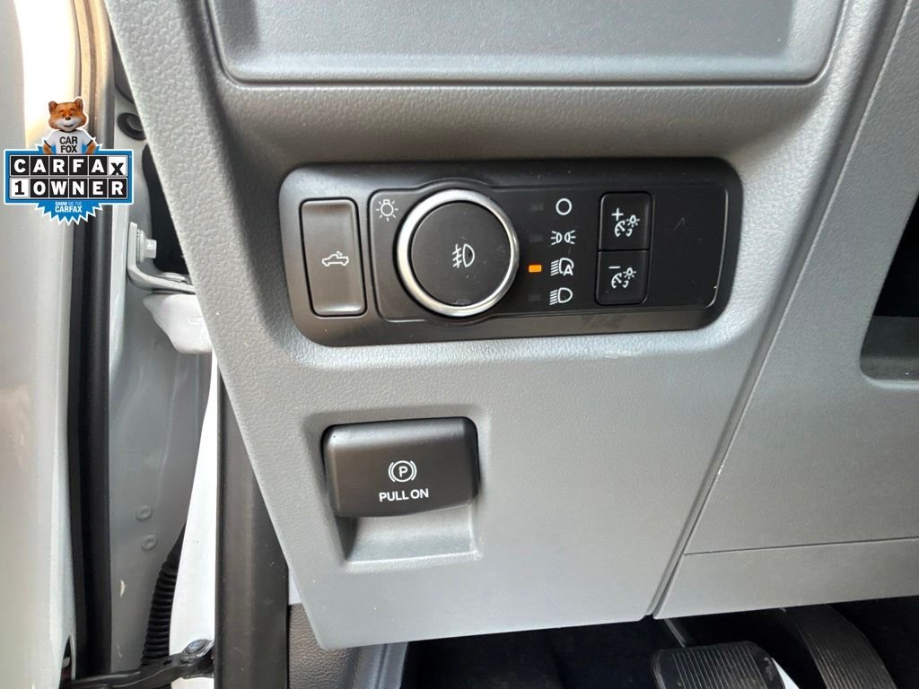 Used 2021 Oxford White Ford XLT image 15