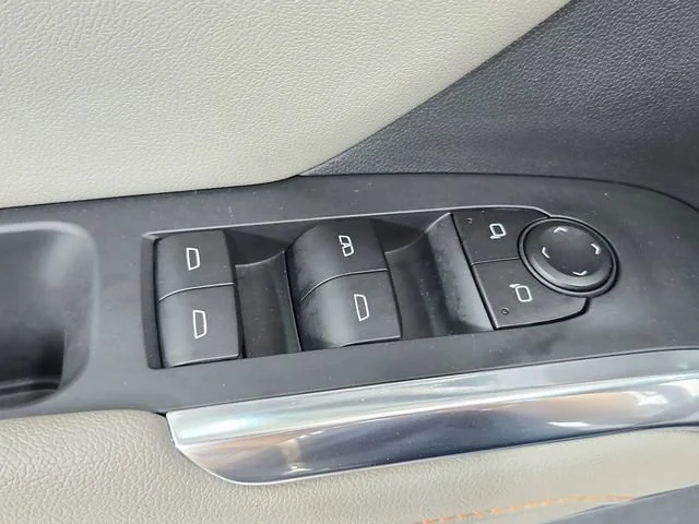 Used 2025 Sterling Gray Metallic Chevrolet LT image 35
