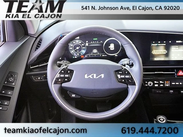 New 2026 Black Kia Wind image 23